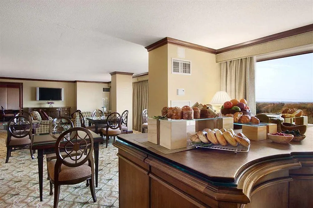 Hilton Short Hills Hotel