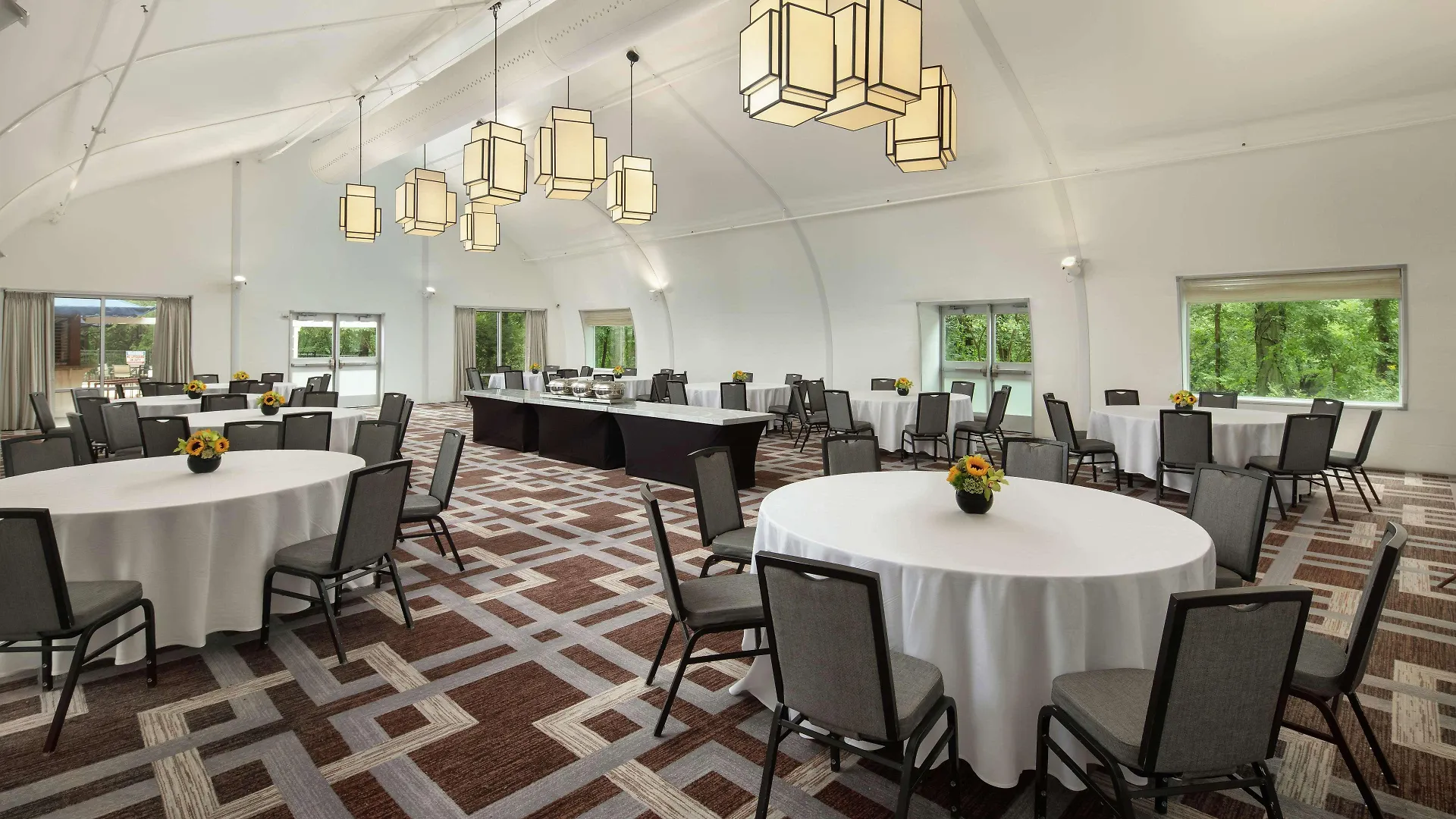 Hilton Short Hills Hotel