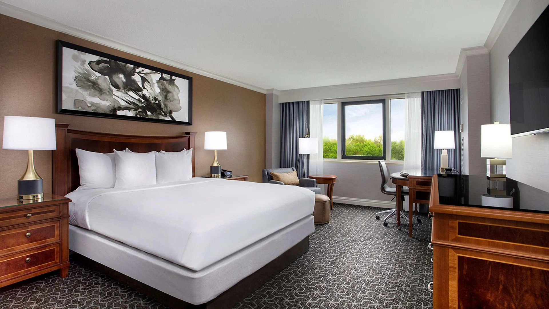 Hilton Short Hills Hotel
